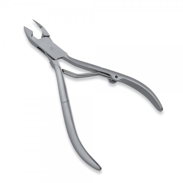 Cuticle Nipper border=