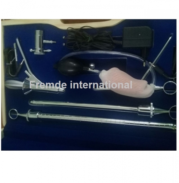 Sigmoidoscope set border=