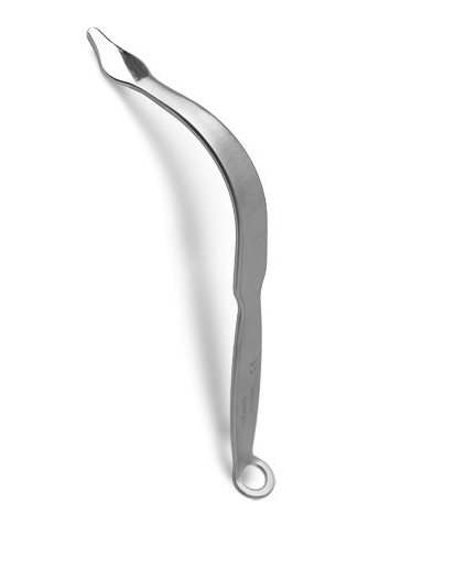 Utility Retractor border=